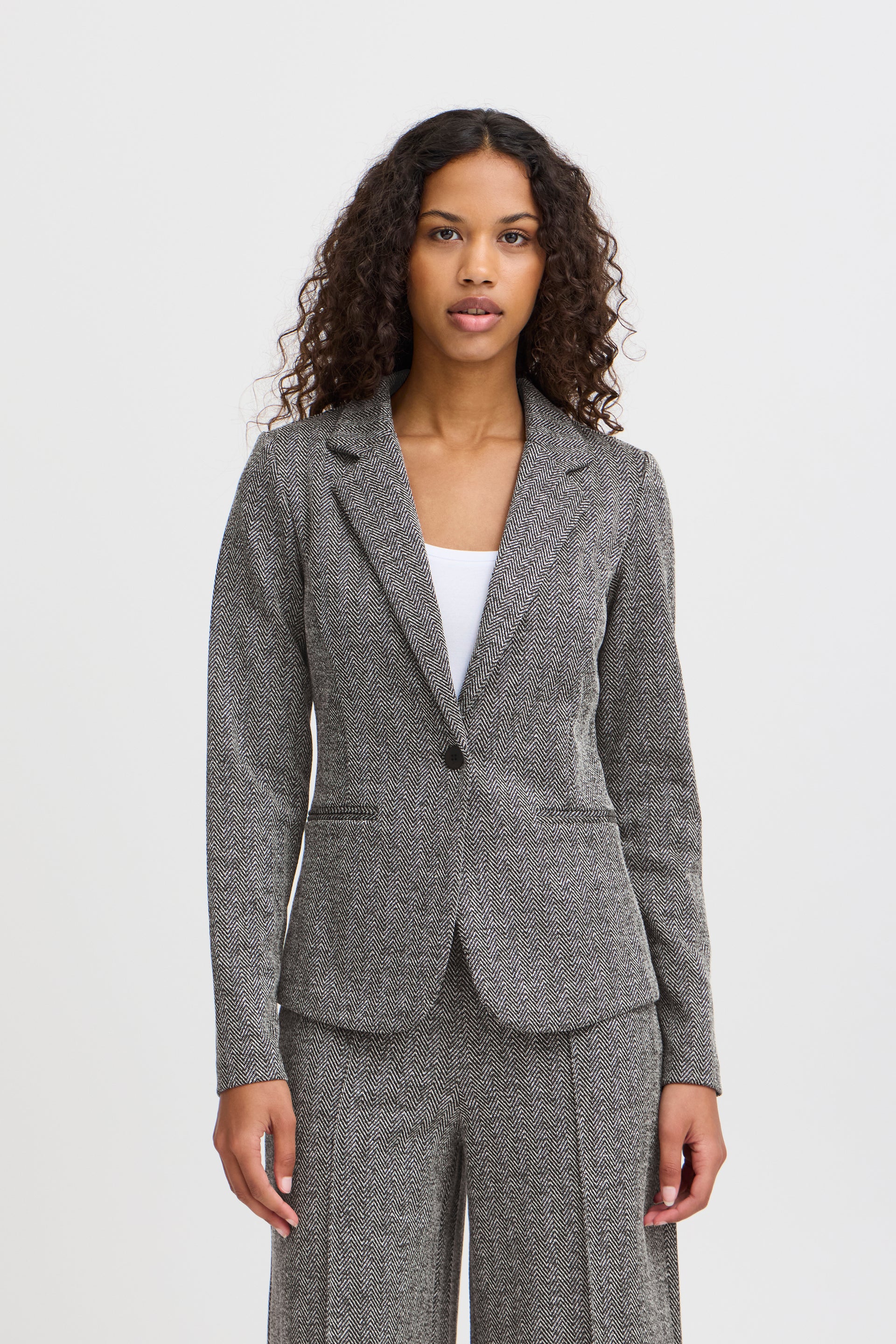 KATE JACQUARD BLAZER-BLACK/WHITE HERRINGBONE