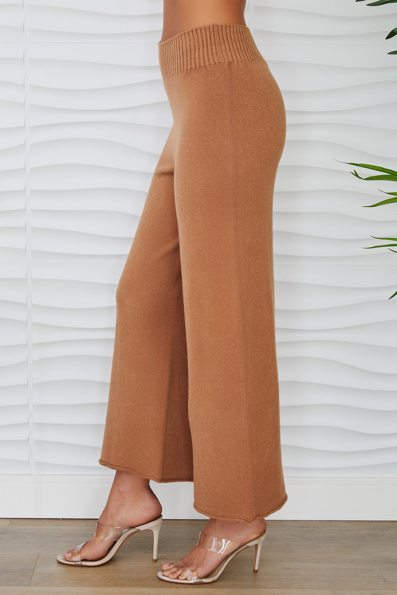 ALEXANDRA FLARE COZY PANT