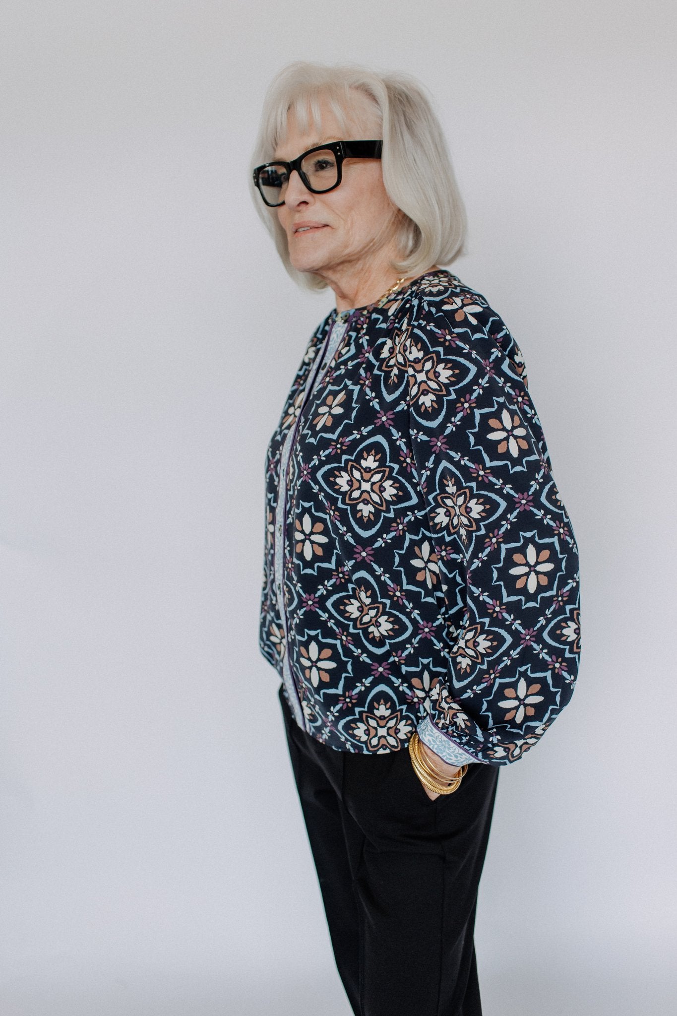 AMELIA L/S TOP-NAVY PATTERN