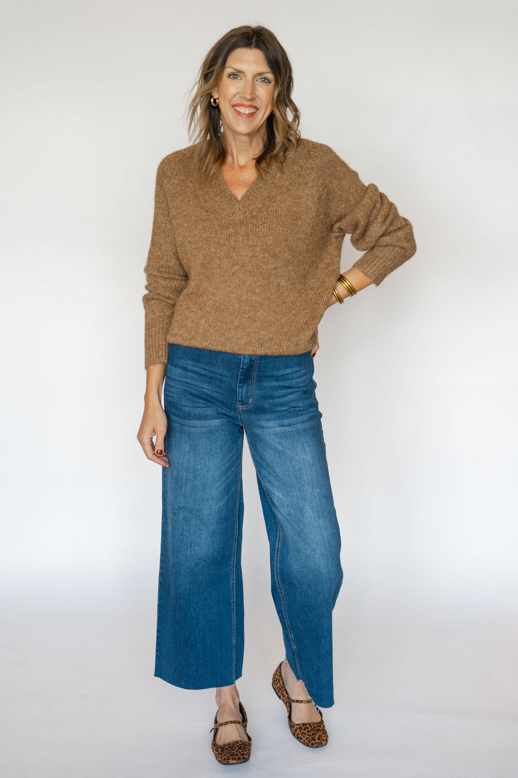 BISABELLE V NECK SWEATER-DOE