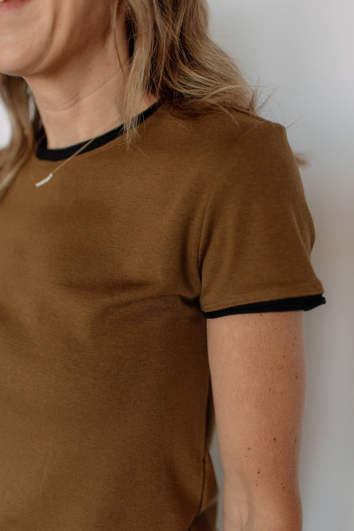 DANIELA TOP-DARK MOSS