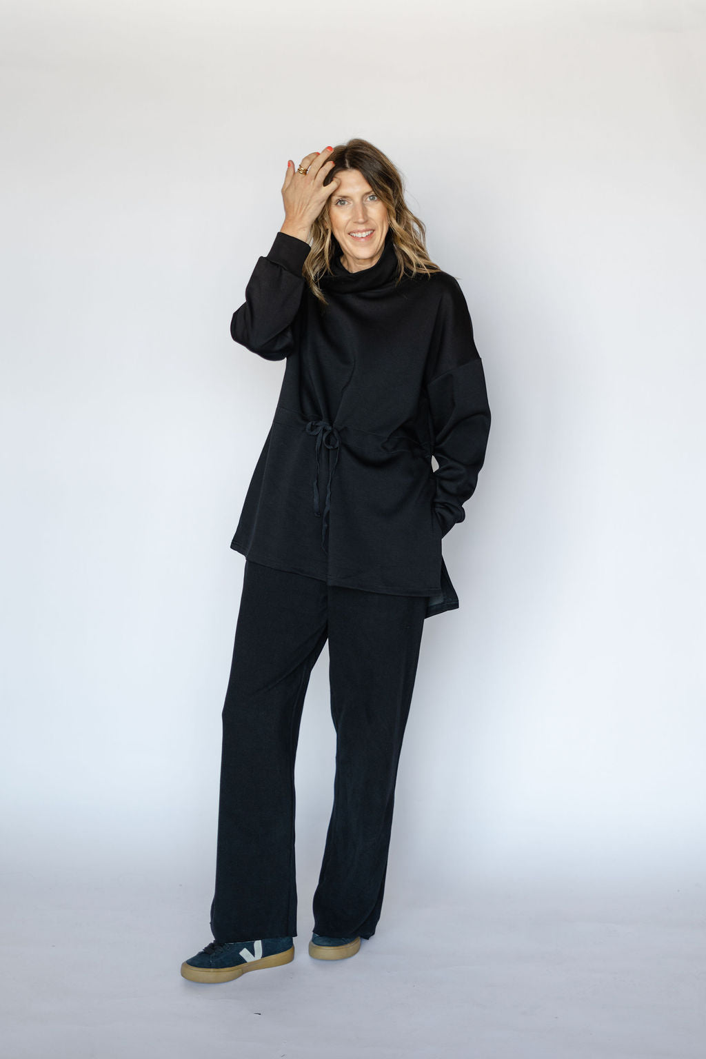 ELIANA MOCK NECK L/S TOP-BLACK