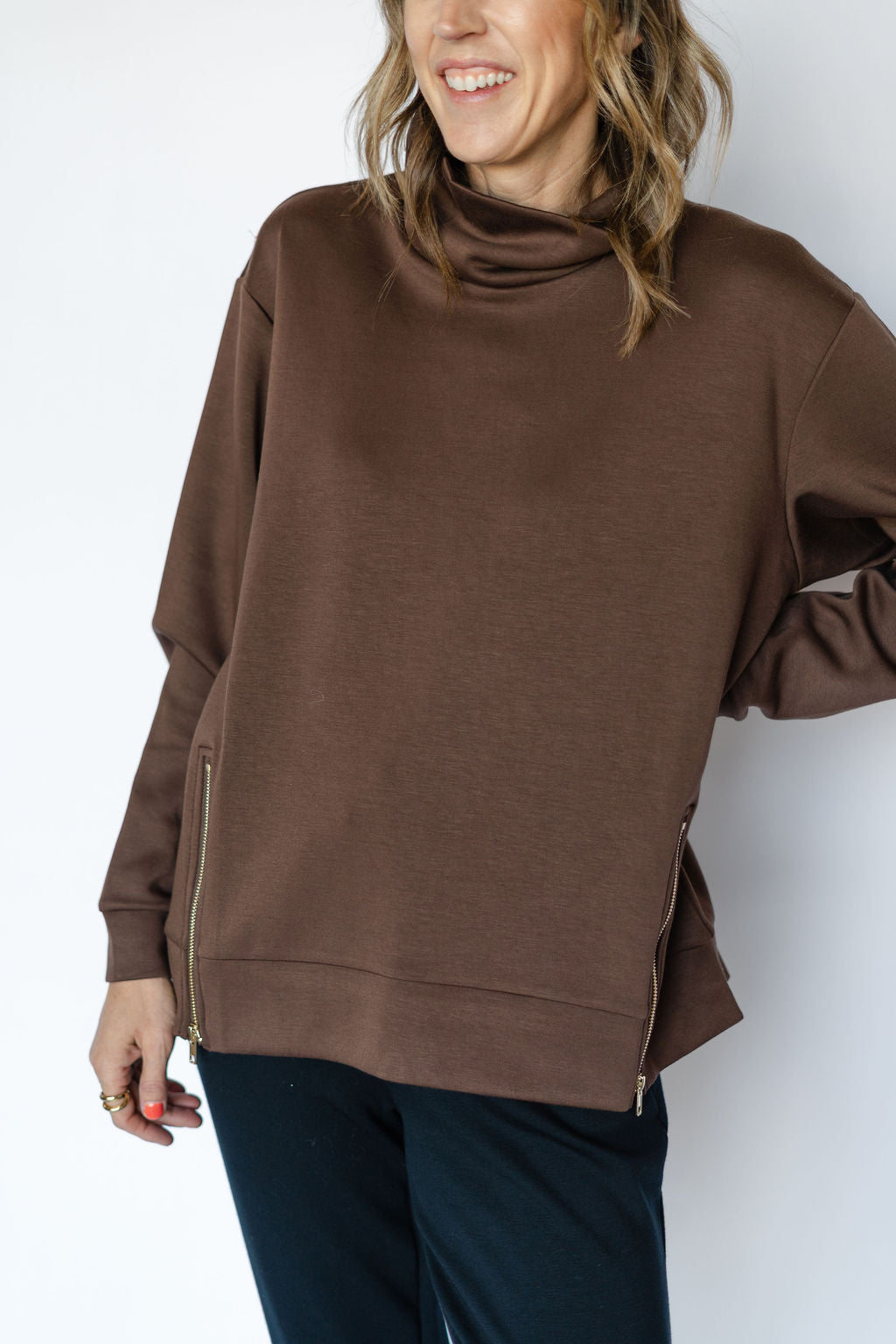 ELIZABETH MOCK NECK TOP