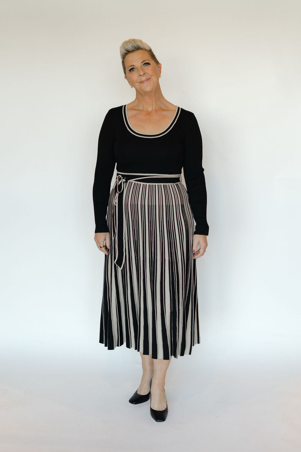MUNSIE DRESS-BLACK