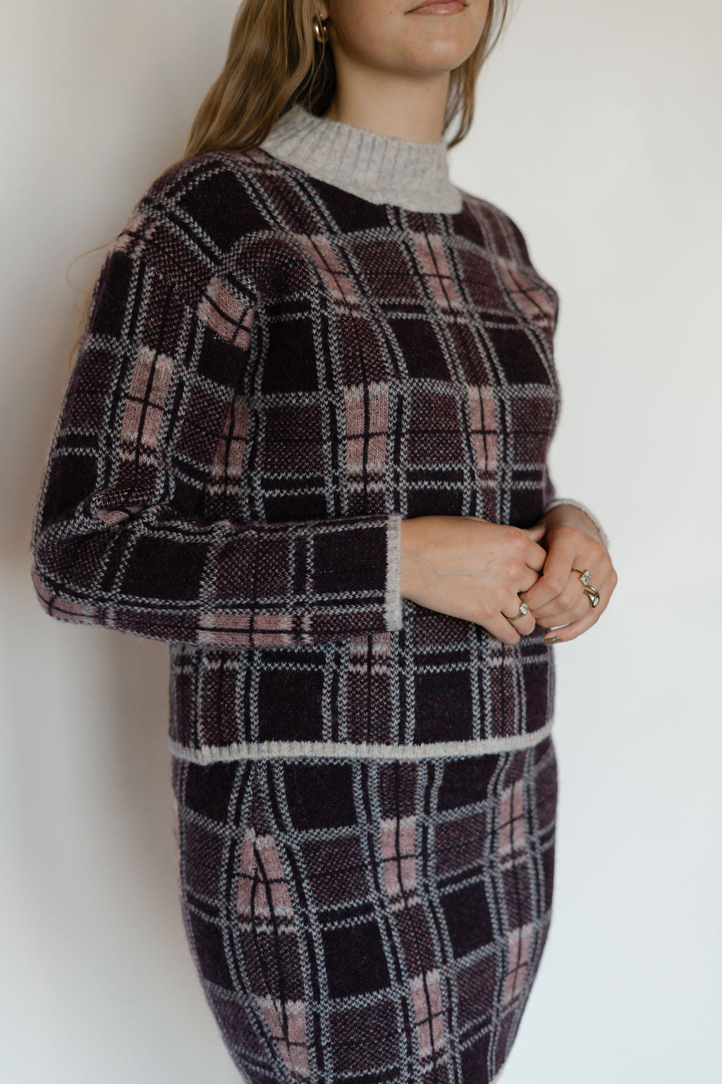 SPROUSE CREWNECK SWEATER