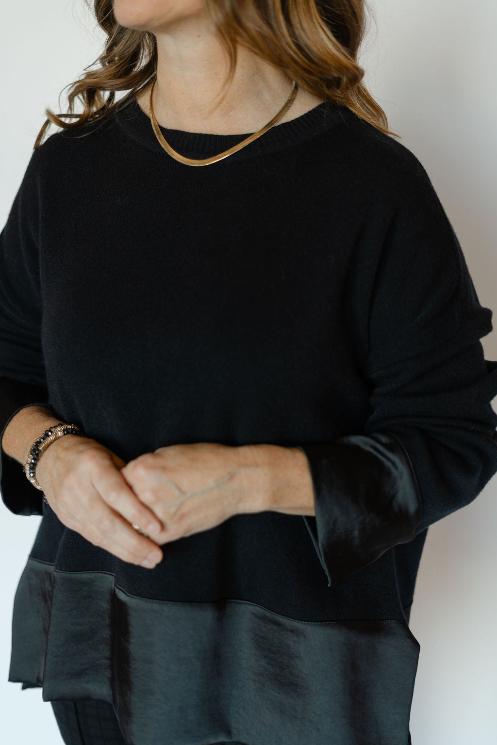 BLACK HOLIDAY SWEATER W/SATIN DETAIL