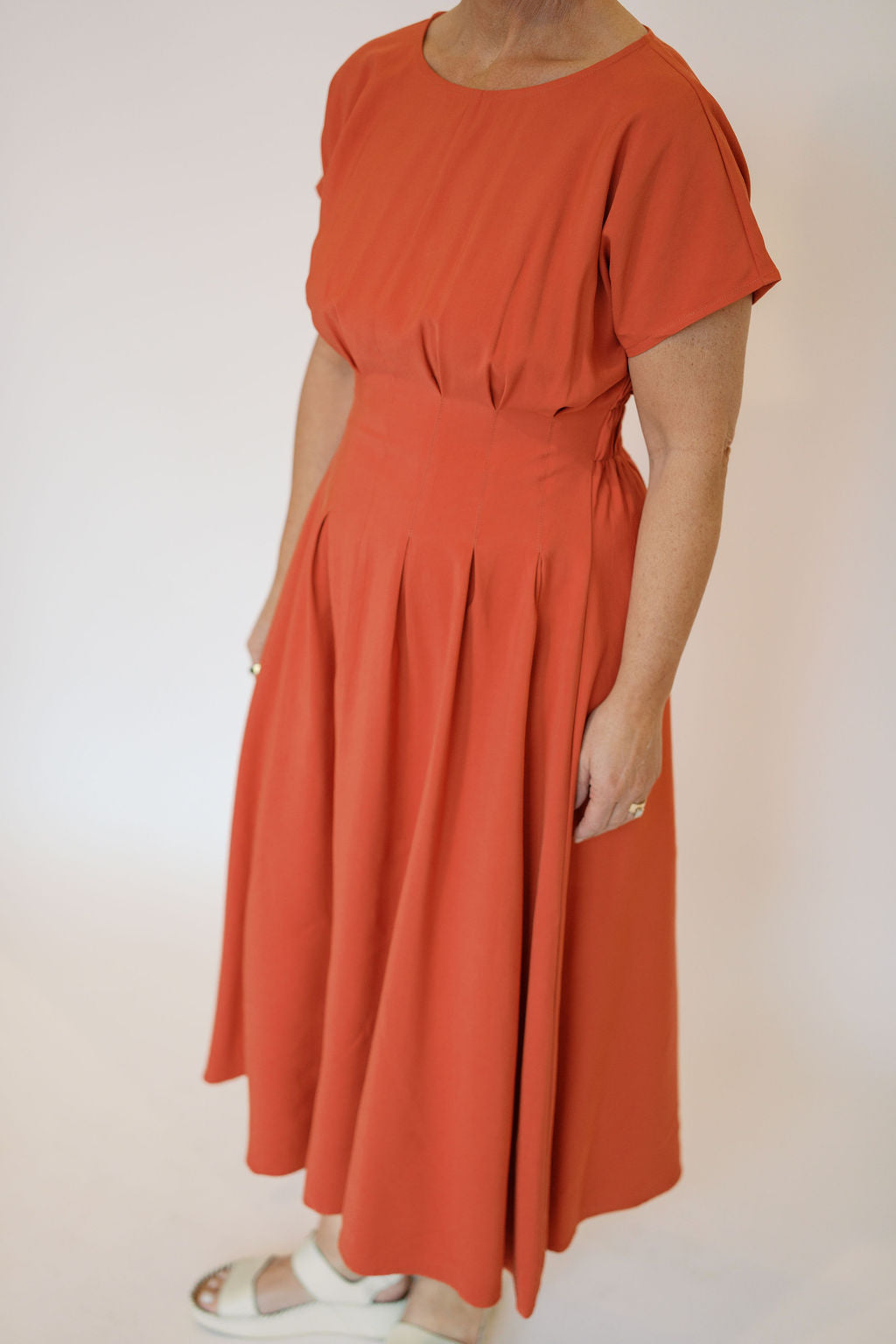 ADRIANA DRESS-RUST