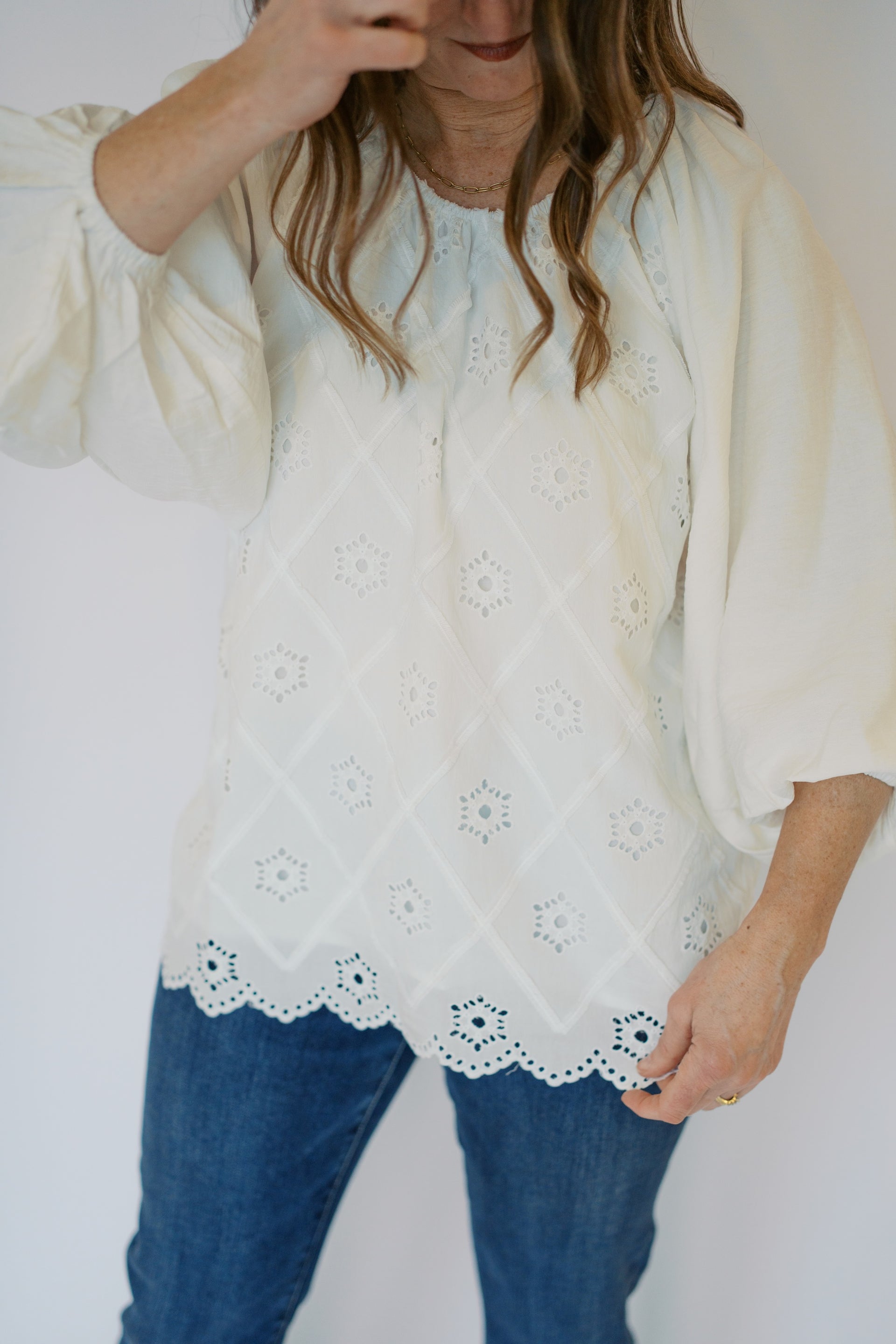 CANDACE TOP-WHITE