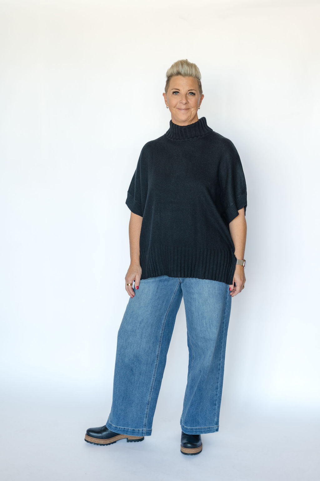 VIVIANA SWEATER-BLACK