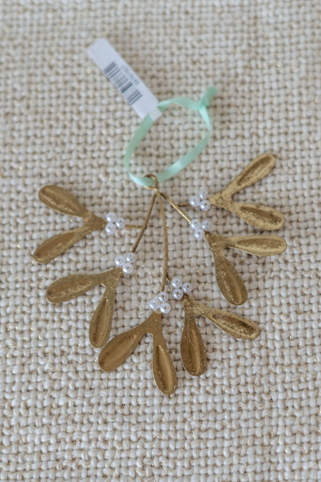 4.5" METAL MISTLETOE ORNAMENT