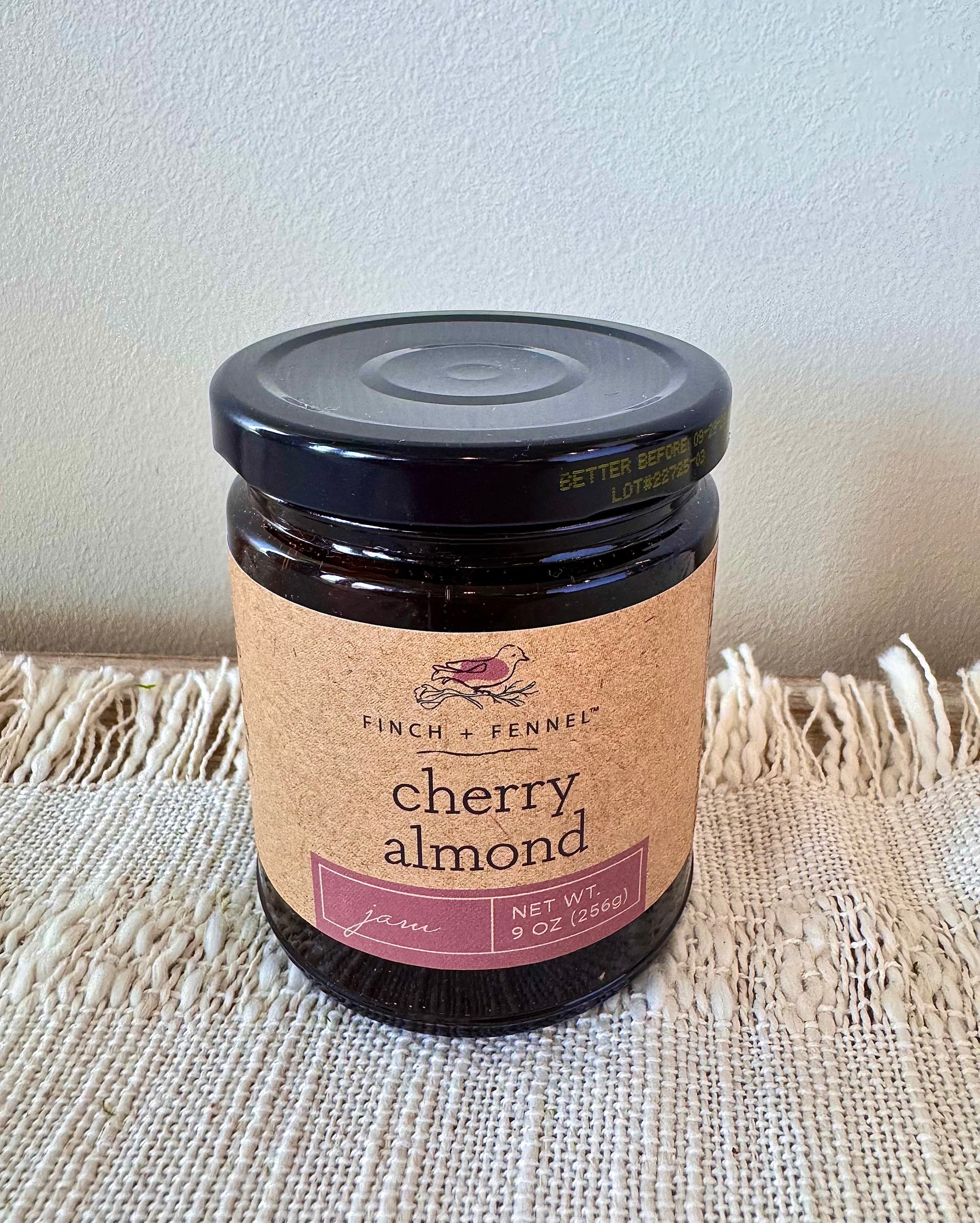 9OZ CHERRY ALMOND JAM