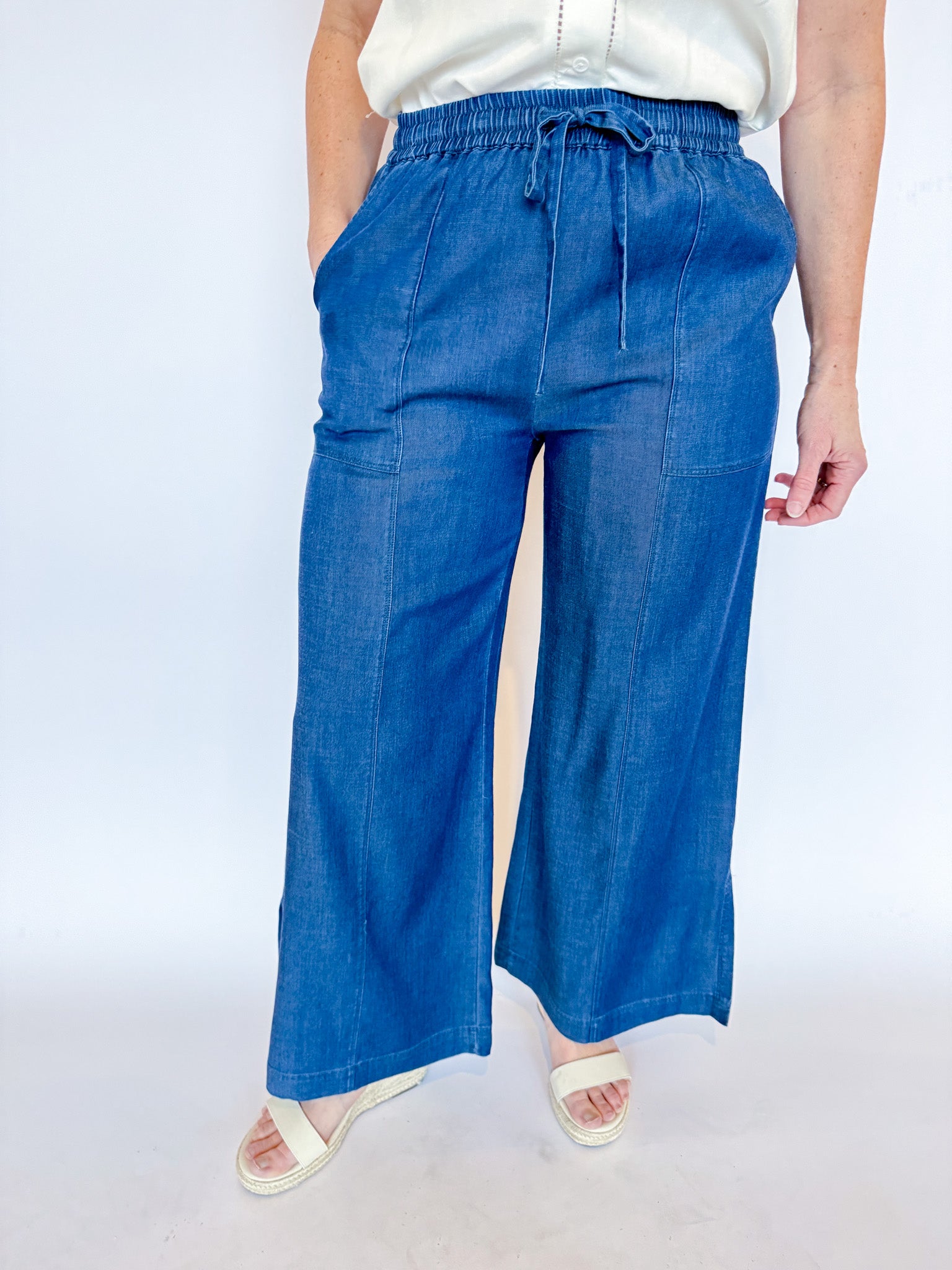 LILIA PANT-MID WASH