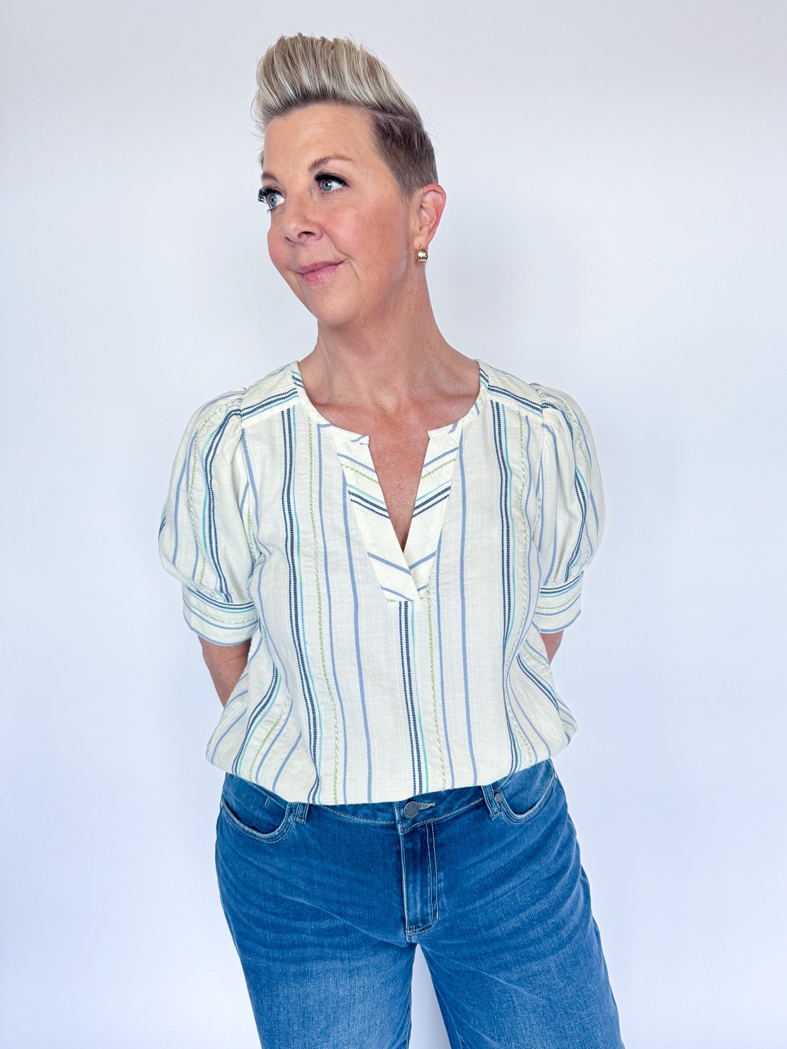 ASHLEE TOP-CREAM/BLUE MULTI