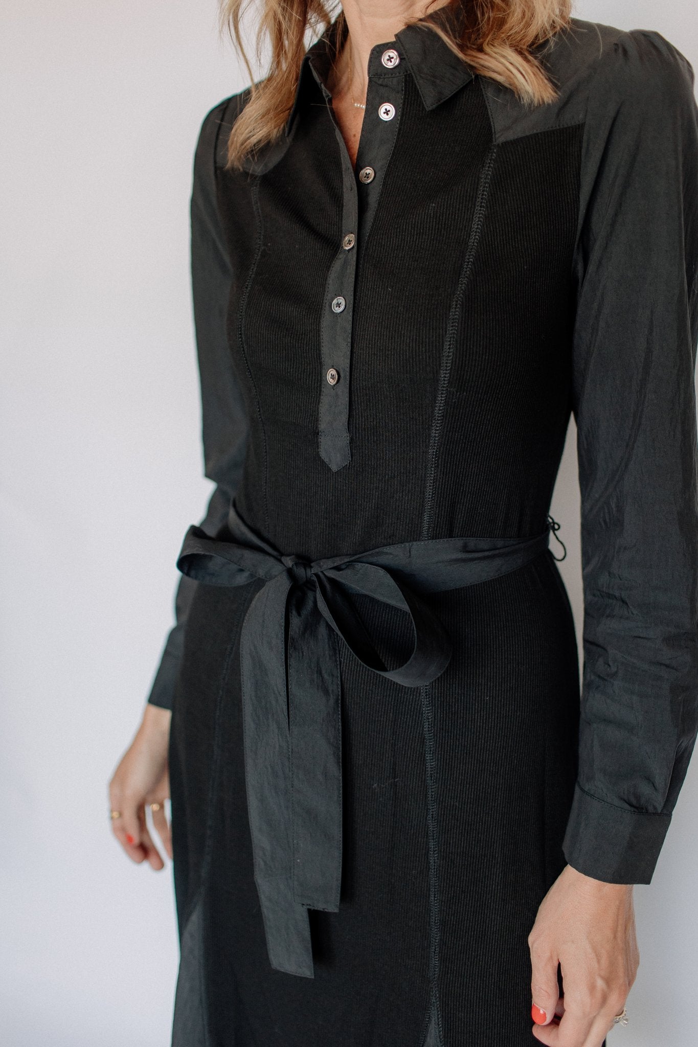 KYLIE MIDI DRESS-BLACK