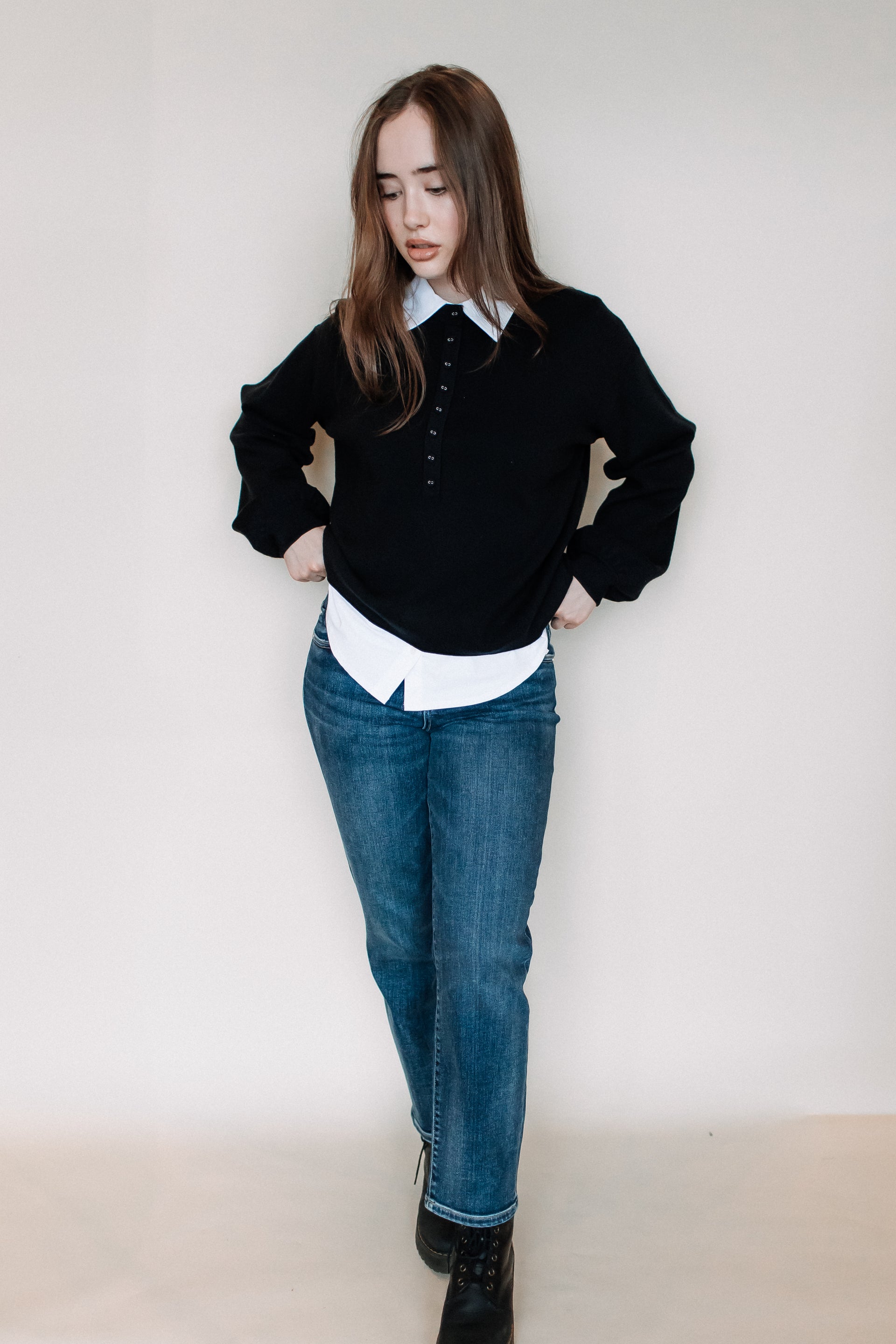 THE LORNE SWEATER-BLACK