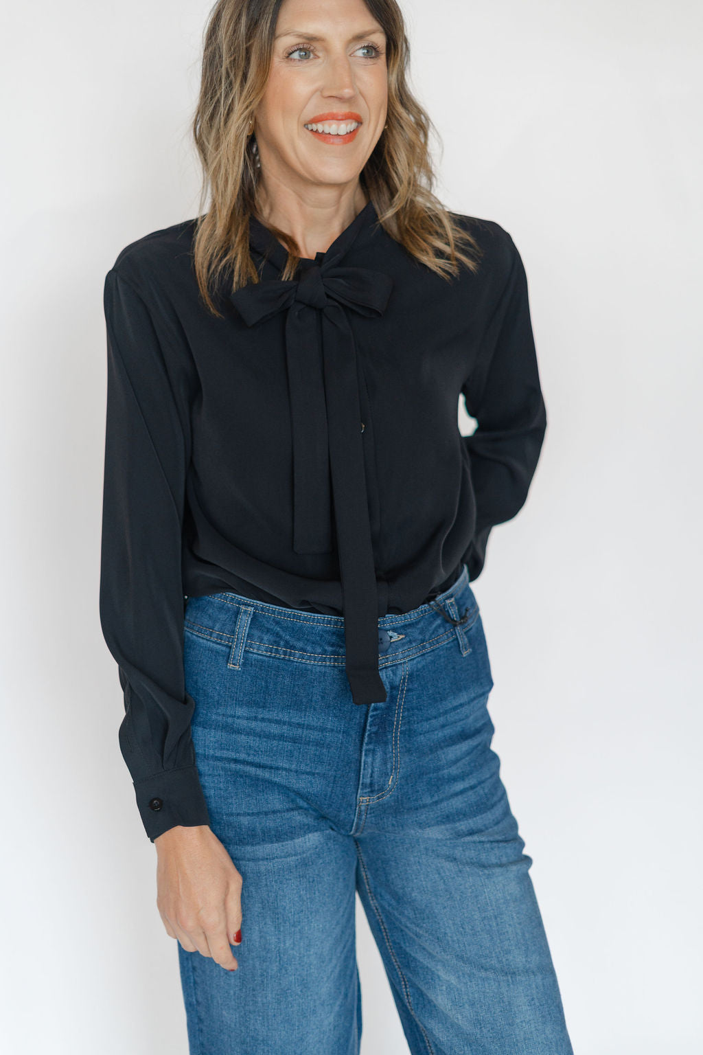 SUSAN TOP-BLACK