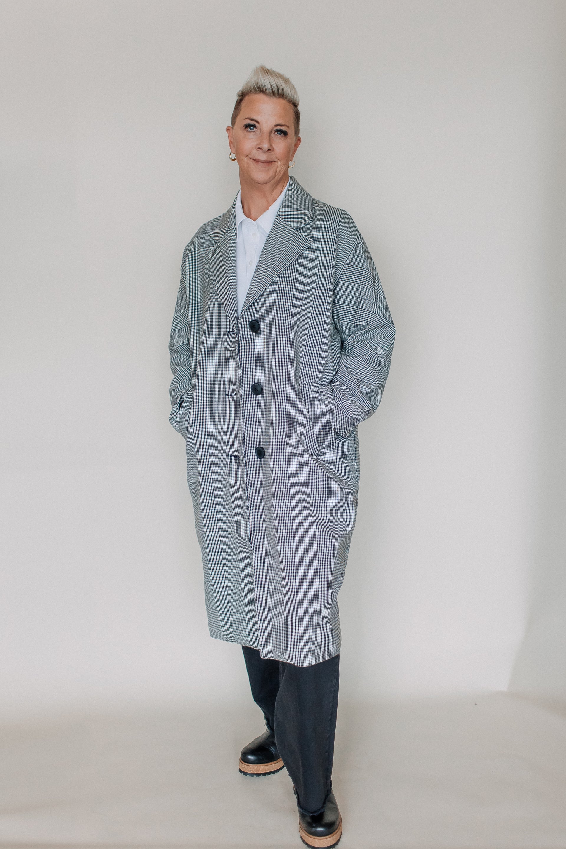 VISTA CHECKED SPRING COAT-BLACK/WHITE CHECKERED