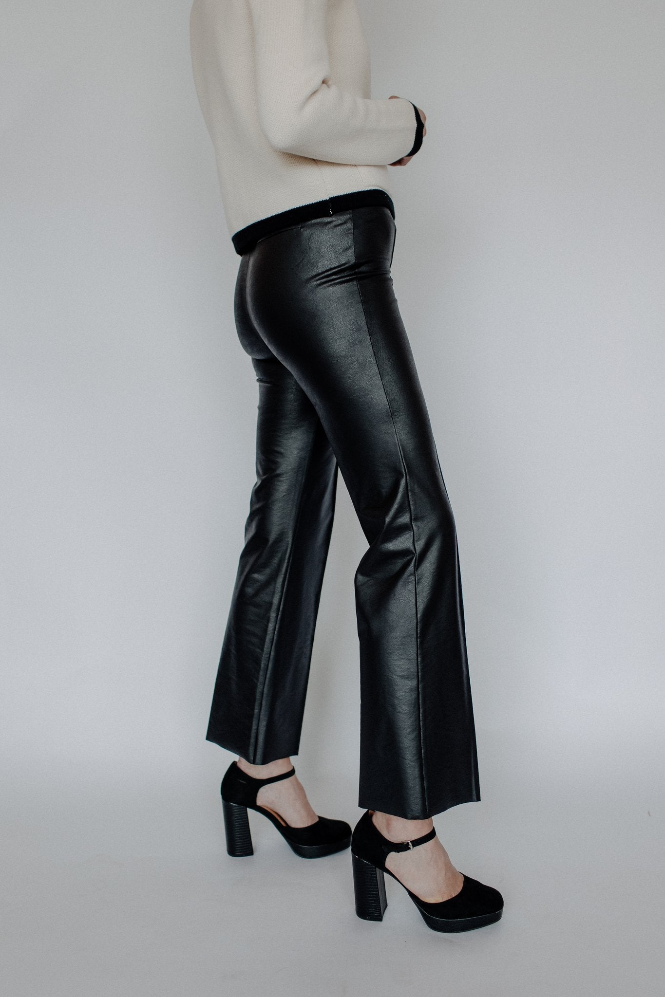 ELYSSE FOILED VEGAN LEATHER PANT-BLACK