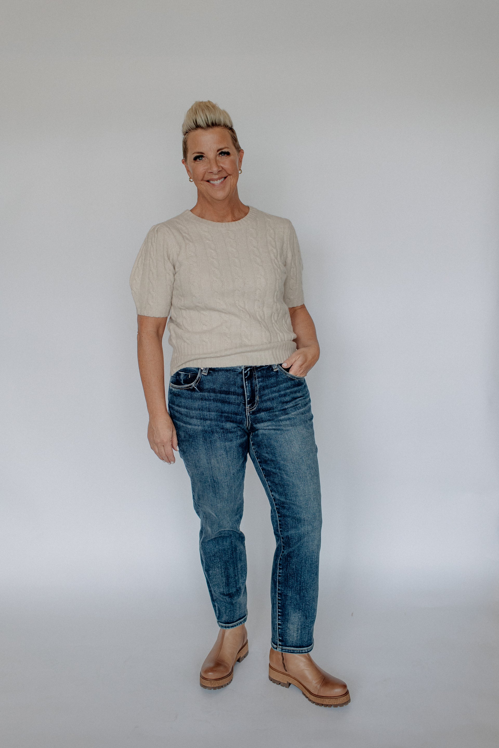 LIV NON SKINNY SKINNY 28" INSEAM-WELLS COLOR